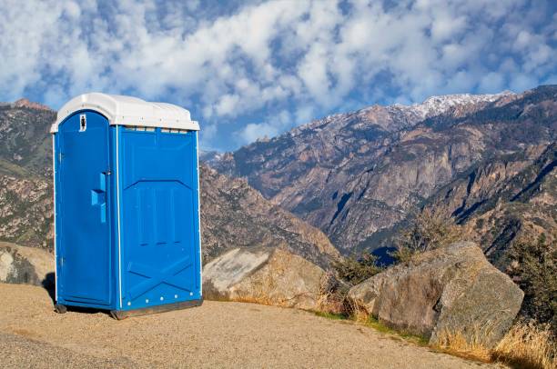 Best Portable restroom trailer rental  in Victoria, TX