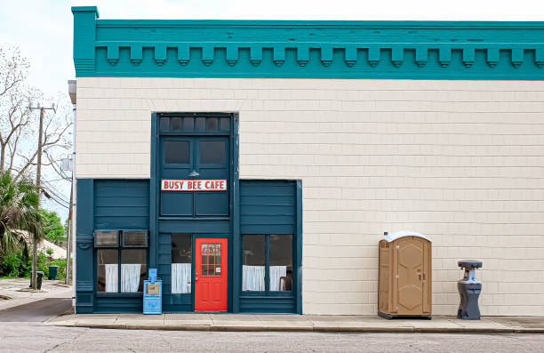 Best Porta potty delivery and setup  in Victoria, TX